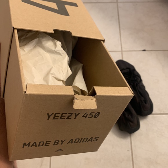 I’m selling my Industry GIFT YEEZY 450 rare sneakers worn 1x new condition - Picture 6 of 6